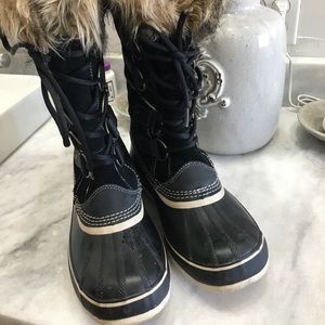 Sorel Joan of Arctic Size 10